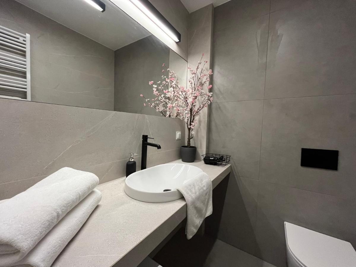 Apartament Jodlowa Residence 弗罗茨瓦夫 外观 照片